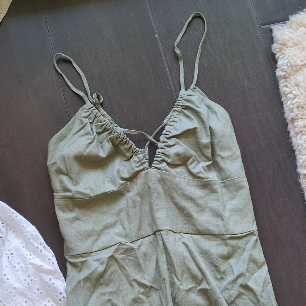 Zara Olive Green Linen Dress And Eyelet Top - Picture 4 of 6